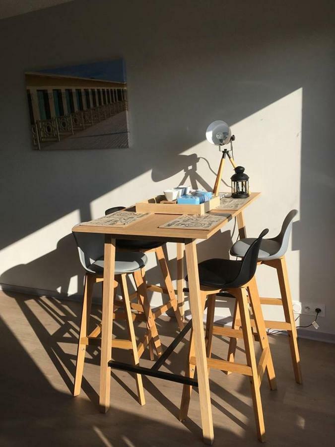 Apartmán L'Atelier Des Planches Deauville Exteriér fotografie